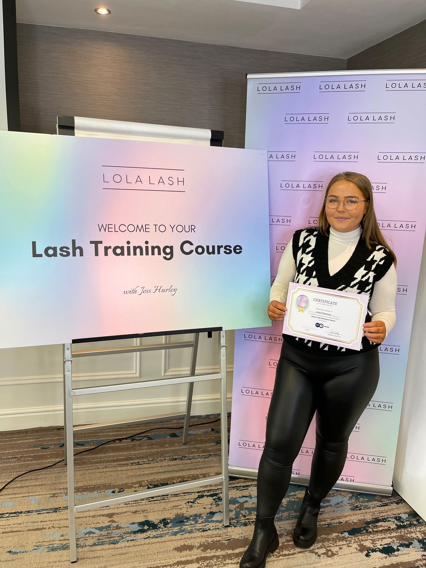 1 to 1 Classic Lash Extensions Course - Dublin Lash Training